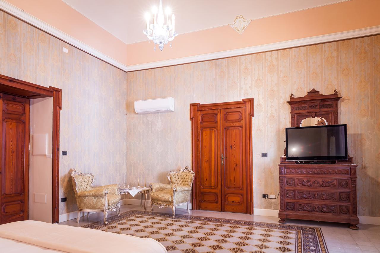 Palazzo Montalbano Acomodação com café da manhã Scicli Exterior foto